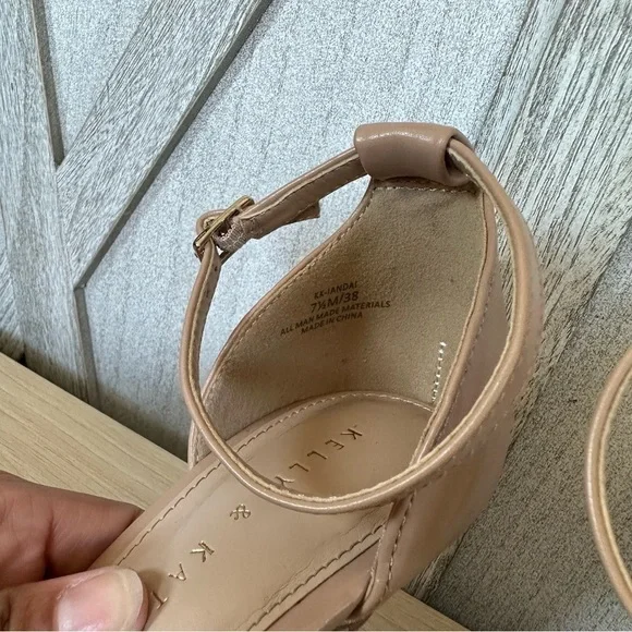 ⚡️KELLY & KATIE IANDAI HEEL SANDAL - Picture 12 of 12